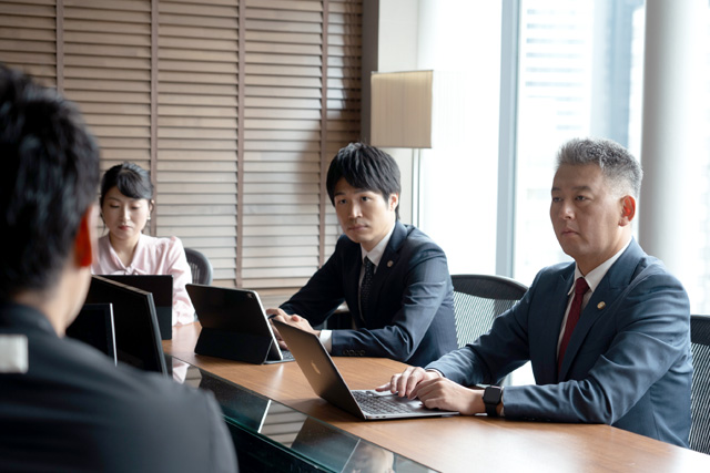 中小企業の「攻め」と「守り」を支える法務パートナー